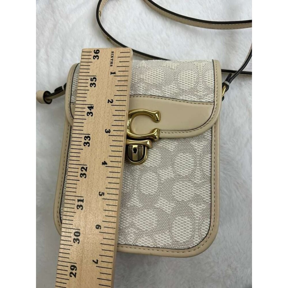 Coach Signature Women's Style B2257 Bag Beige Crossbody - Picture 4 of 16